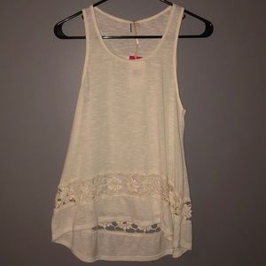 Lace cream tank